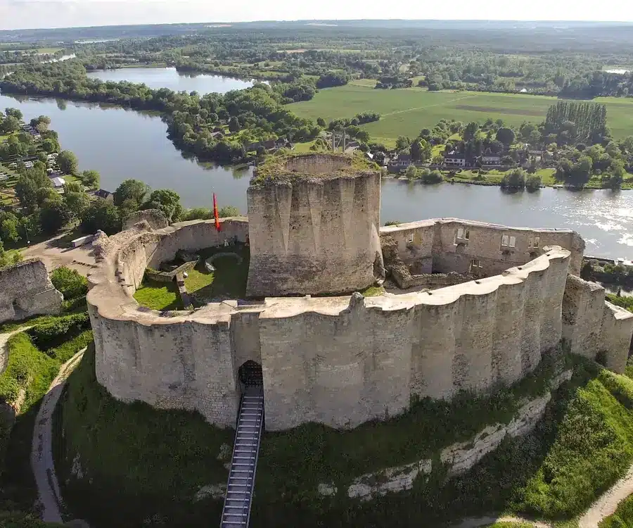 Château-Gaillard surplombant les boucles de la Seine aux Andelys